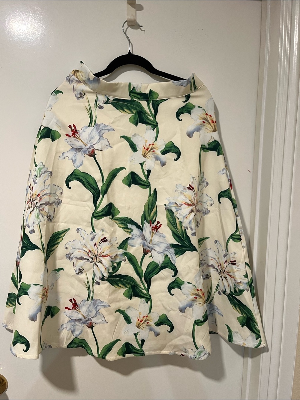 Chicwish White Floral Midi Skirt with Green Leaves - Picture 3 of 8